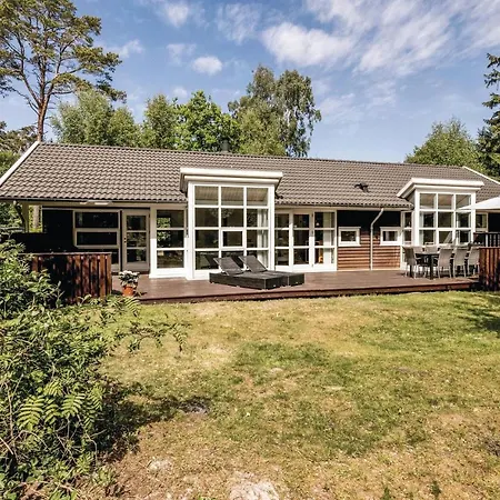 Rubinsoen Skovhuse بيت للعطل *