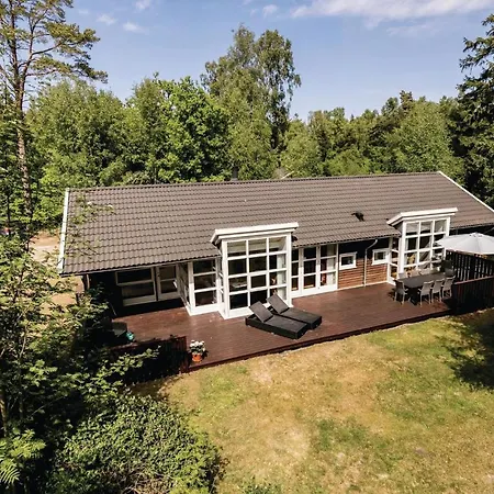 Nyaraló Rubinsoen Skovhuse *